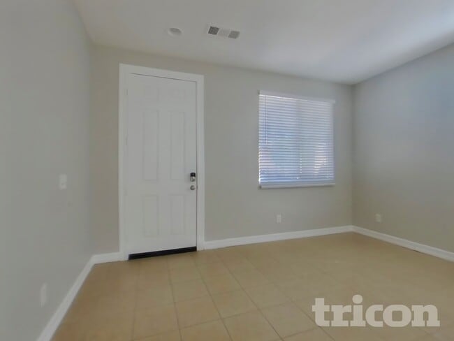 Photo - 13741 Starshine Dr