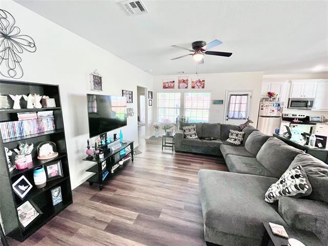 Photo - 1213 W Woodard St