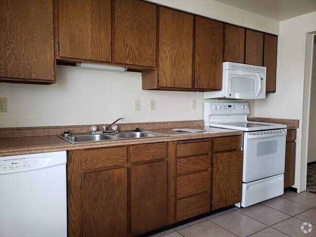 Building Photo - 1730 Idaho St Rental