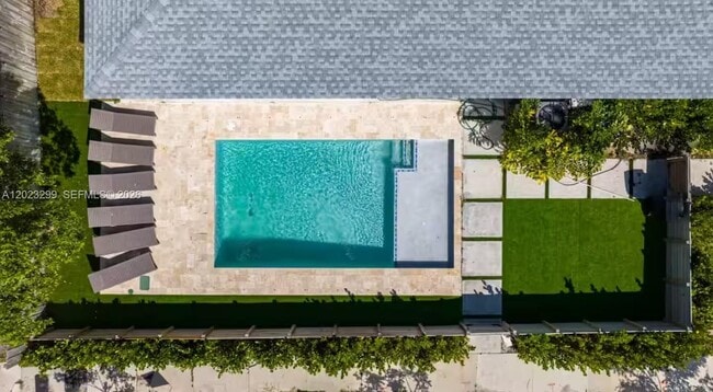 Photo - 1930 SW 36th Ave