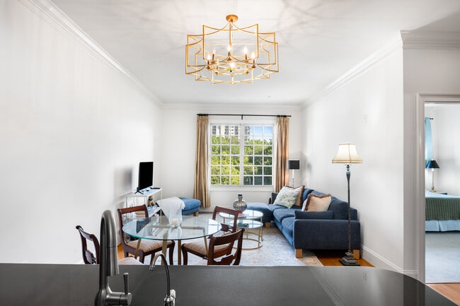 Photo - 1055 Piedmont Ave NE