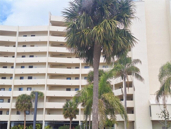 Building Photo - 6009 Sea Ranch Dr Unit 310