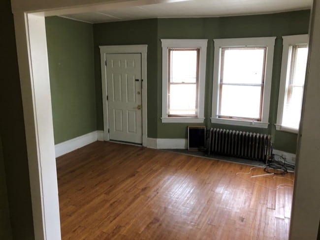 Photo - 1463 W 84th St Unit 4