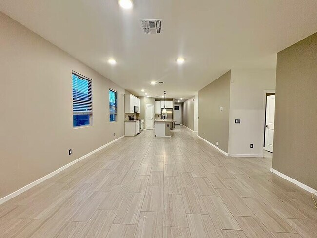 Photo - 1325 S 223rd Dr