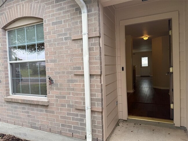 Photo - 316 Meadow Park Dr