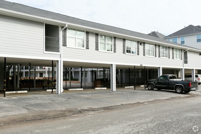 Photo - The Heights Collection - 427 West 16th