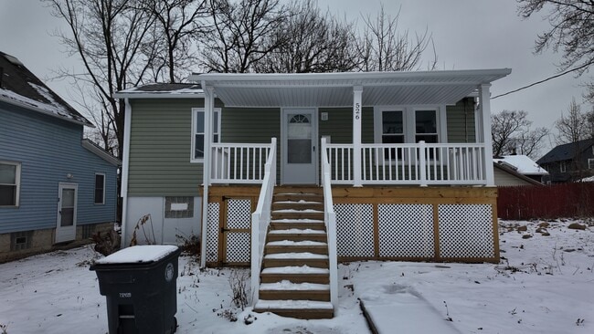 Building Photo - 526 Gridley Ave