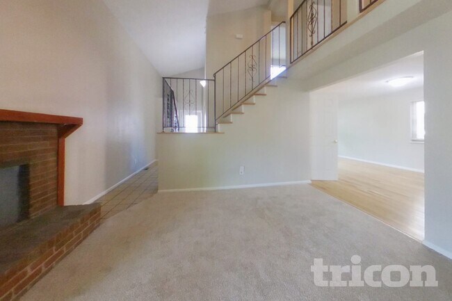 8994 W Rice Ave