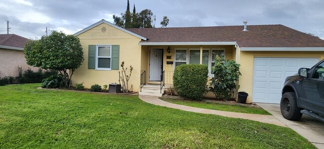 Photo - 1720 Oregon Dr
