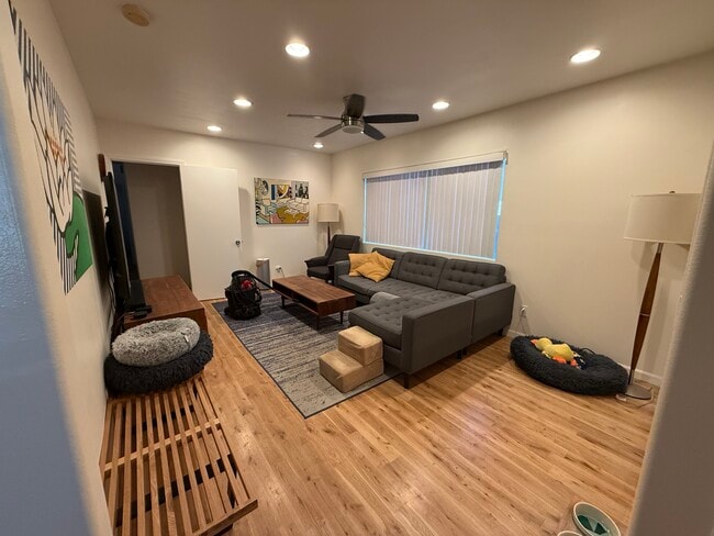Photo - 4907 S Centinela Ave Unit A