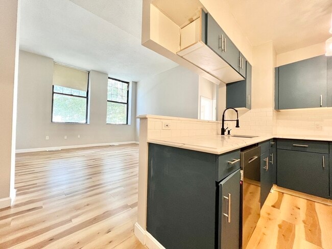Building Photo - 15 Ocean Ave Unit 105 Rental