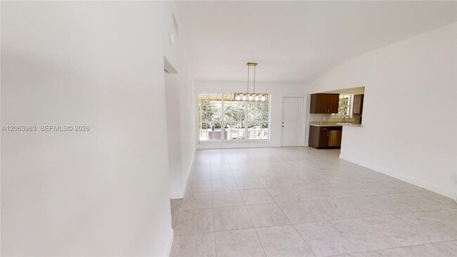 Photo - 490 NW 90th St
