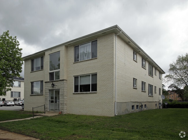 Benedict Estates - Benedict Estates Apartments