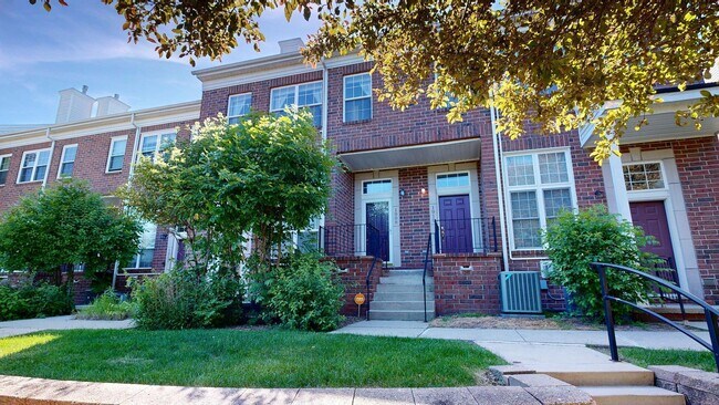 Photo - 1908 Lindsay Ln
