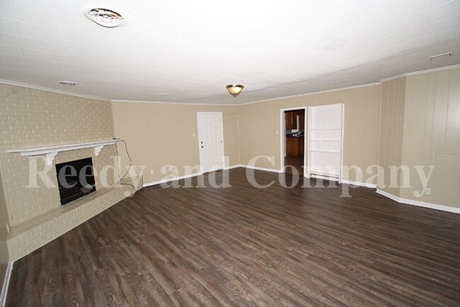 Photo - 5610 Millbranch Rd