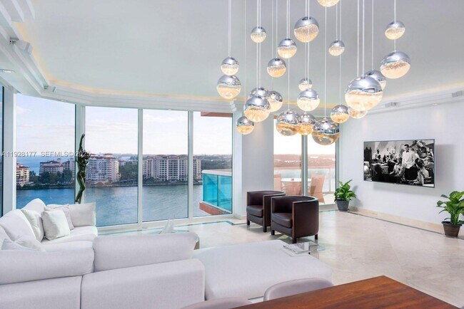 Photo - 300 South Pointe Dr Unit 1701