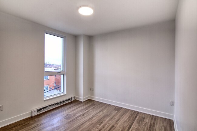 Photo - 9675 Av. Papineau Unité 326