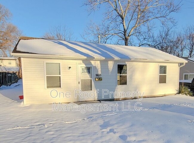 Photo - 2633 S 49th St