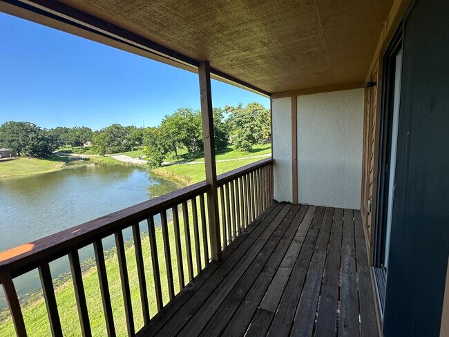 Photo - 211 N Grace St