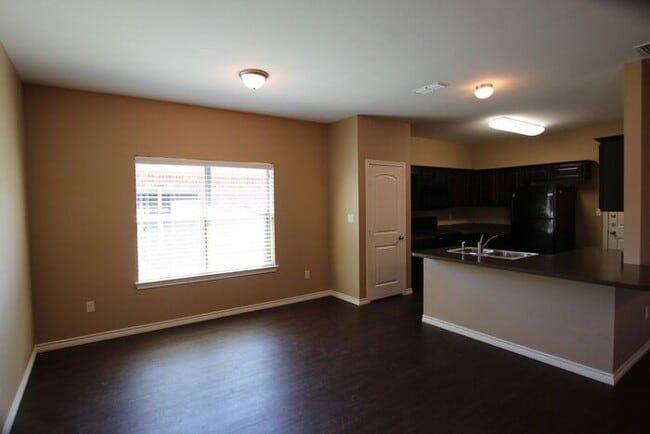 Photo - COMING SOON! - Gorgeous 3 Bedroom Home in ...