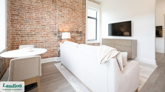 Photo - 425 20th St S Unidad 214.579048