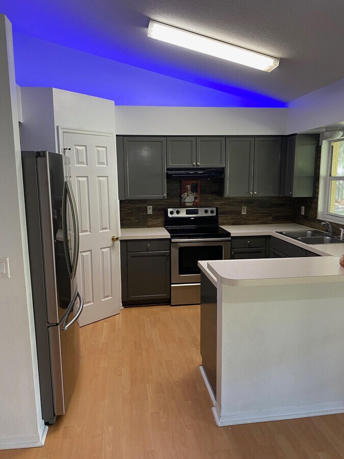 Photo - 10247 Northglen Drive