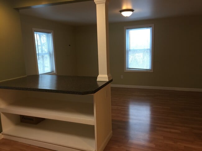 Living Room - 157 E Spring St Unit 2B