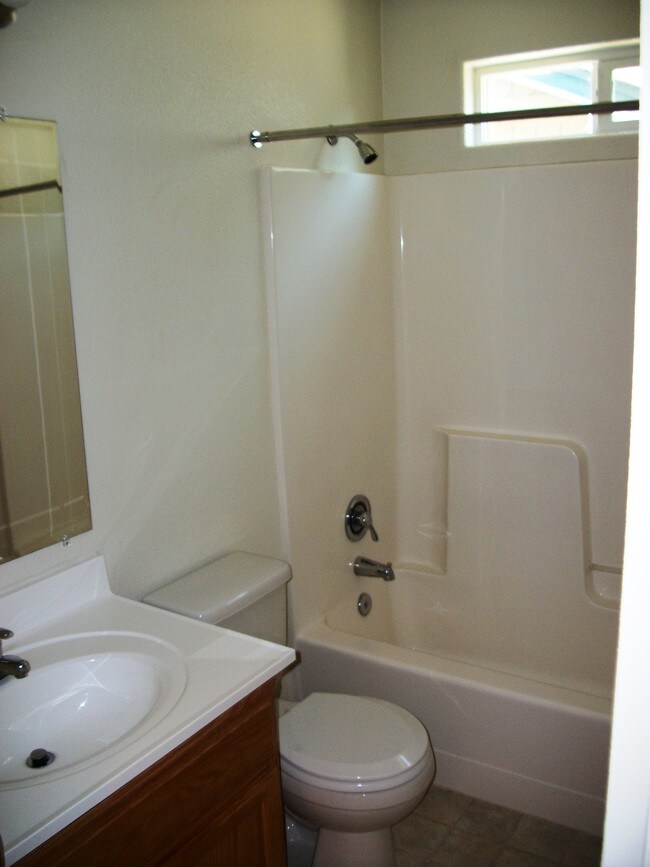 Photo - 301 Canyon Creek Dr Apartment Unit 56