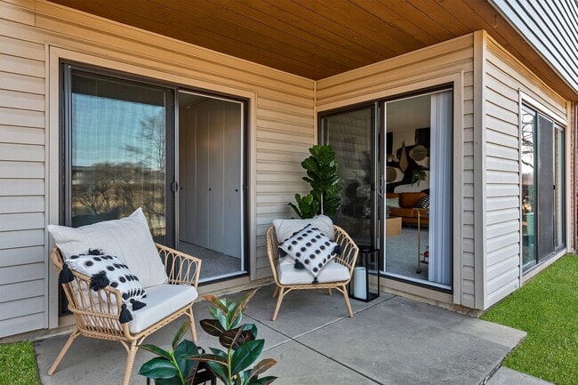 Photo - Albion on Northwest