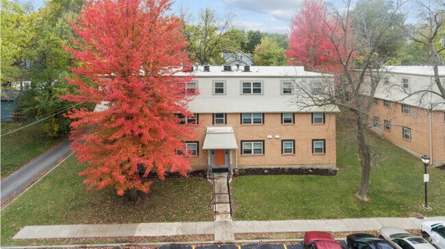 Building Photo - 1411 W Maple Ave Unit 1411F Rental