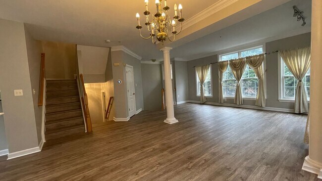 Photo - Classy 3 BR/2.5 BA EOG Townhome in Rockville!