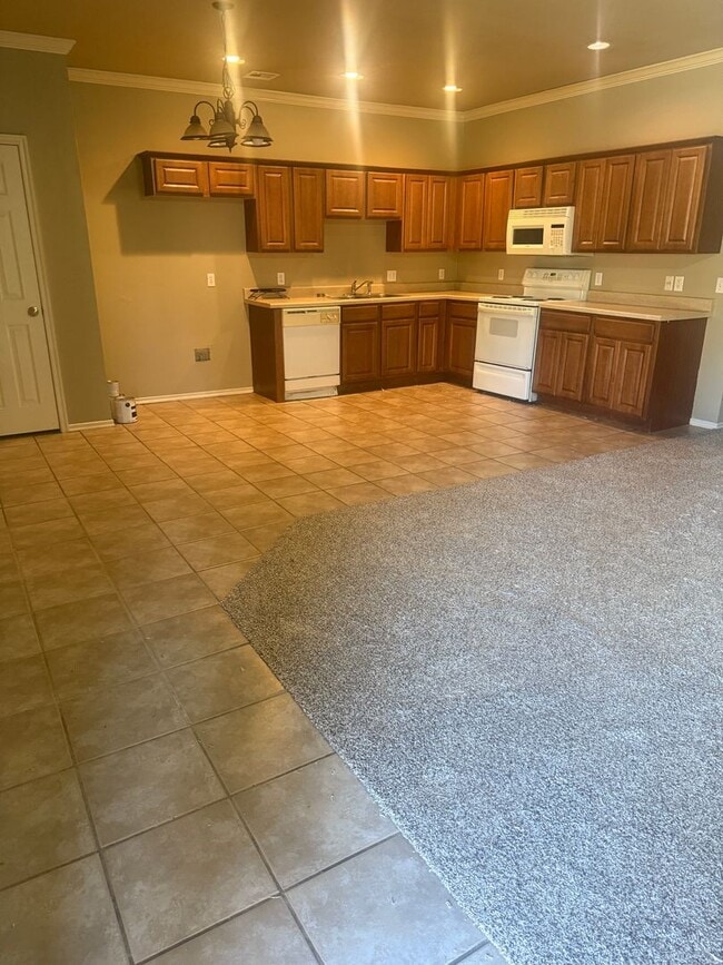 Photo - 3705 Matthew Dr