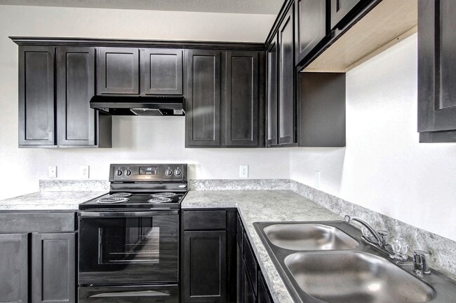 Photo - 2811 Silver Charm