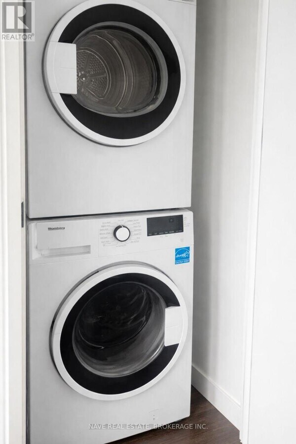 Photo - 55 Charles St E Unité 3613