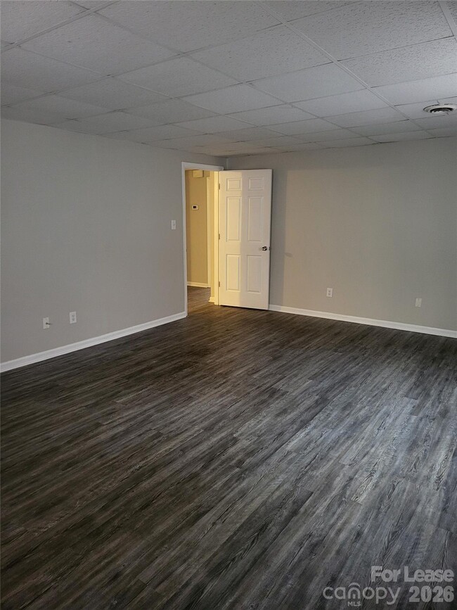 Photo - 451 Montgomery Ave Unidad 5