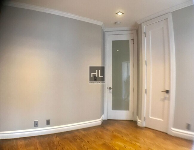 Photo - East 23rd Street Unidad 8