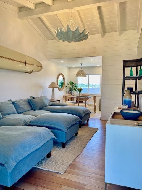 Photo - 3080 Lincoln St