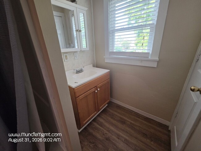 Photo - 323 S McKinley Ave
