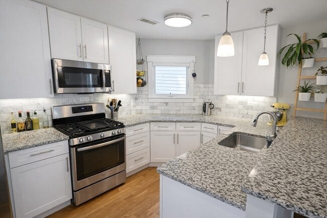 Photo - 27 Marcella St Unidad G