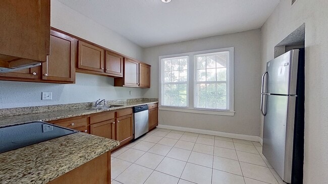 Photo - 2671-2673 Forbes Street Unit 2671 Forbes St B