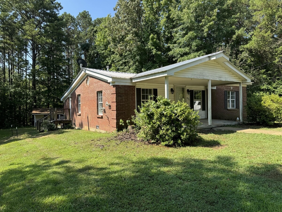 Photo - 303 Co Rd 1650