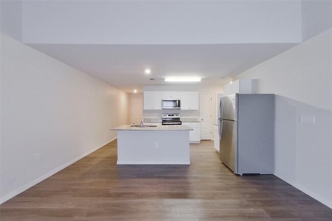 Photo - 18318 Gibraltar Ln