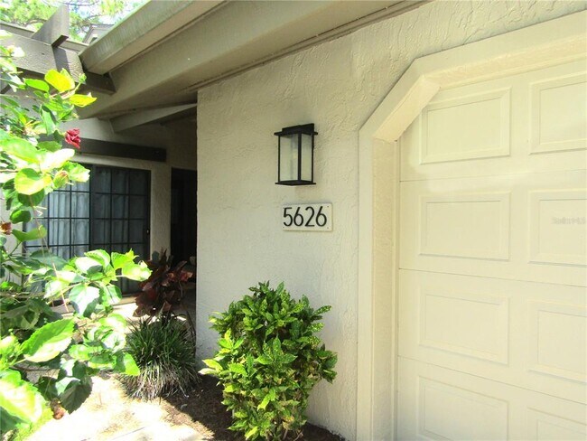 5626 Pipers Waite