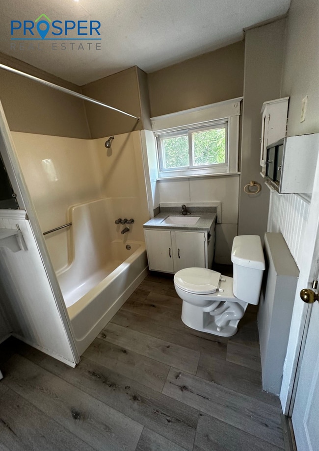 457 Summit Ave Unit SU457X-02