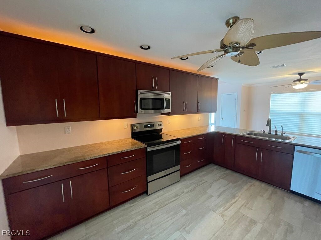 Photo - 2205 SW 2nd Terrace