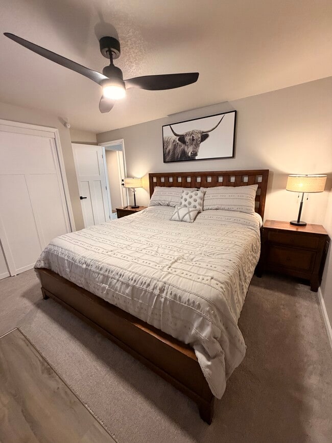 Photo - 4434 Honey Bee Rdg