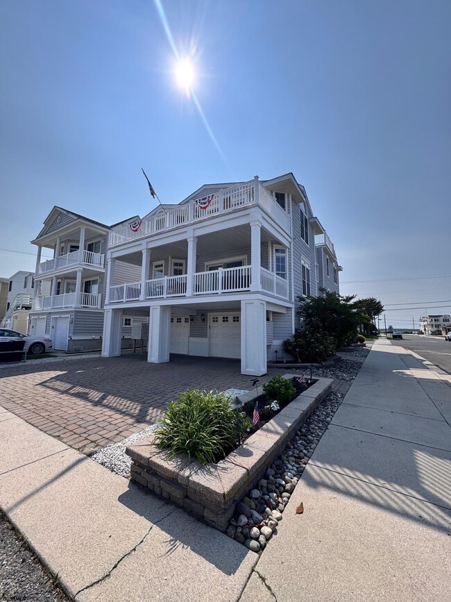 Photo - 404 50th St Unit 2
