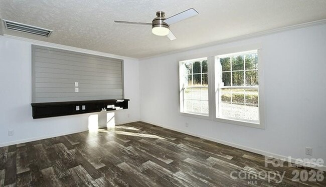 5433 King Wilkinson Rd