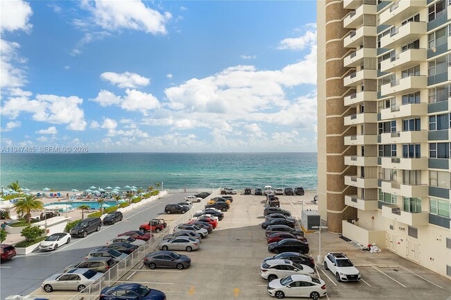 Photo - 3180 S Ocean Dr Unit 402
