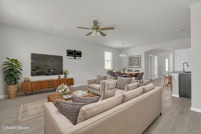 Photo - 12260 Desert Wolf Ave